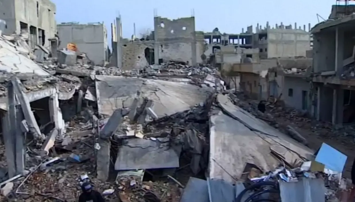 כובאני אחרי השחרור: בניינים הרוסים וגופות מוטלות ברחוב