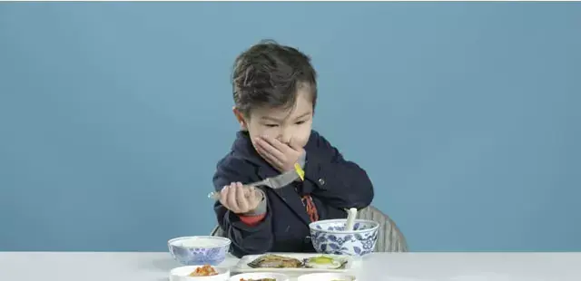 החדשות בדקה | צפו: איך הגיבו ילדים שטעמו קפה בפעם הראשונה?