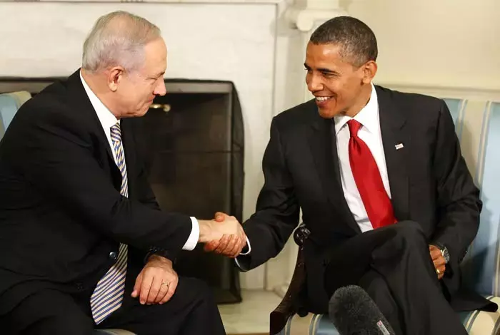 החדשות בדקה | העדפות אובמה: כוכבת יוטיוב כן, נתניהו לא