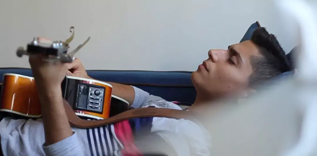 צפו בקליפ של אורי שכיב לשיר "למה"
