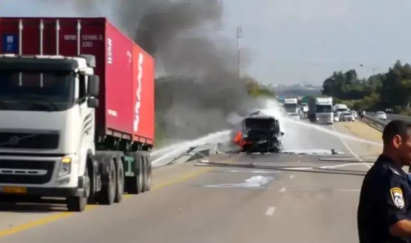 הרוג ופצוע קל בתאונה בין משאית למכלית גז ליד אשקלון