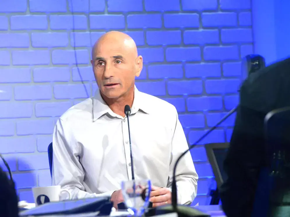 החדשות בדקה | ח"כ שלח: "מניח שאנחנו הולכים לאופוזיציה"