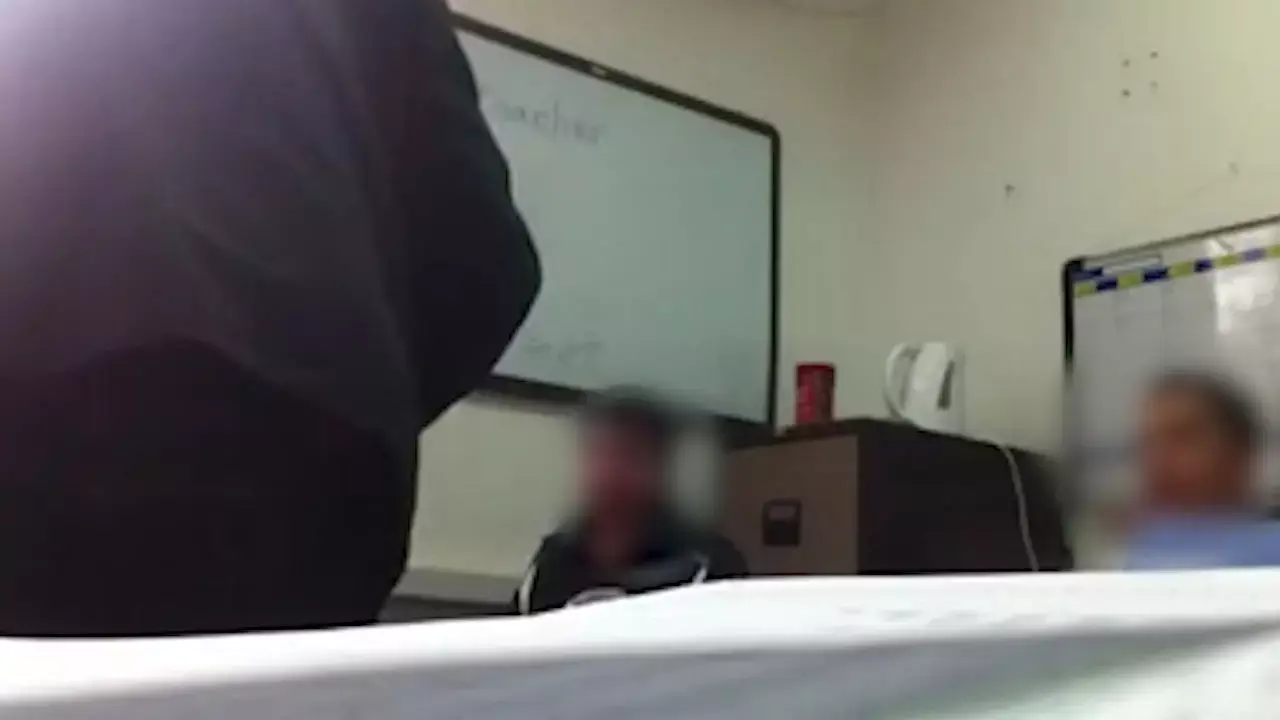 תלמיד הלך מכות או השתכר אחרי הלימודים? המורה נדרש להתערב