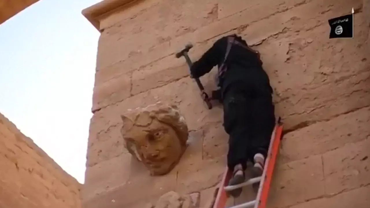 בזמן הפסחא: דאעש החריב כנסייה עתיקה בצפון סוריה