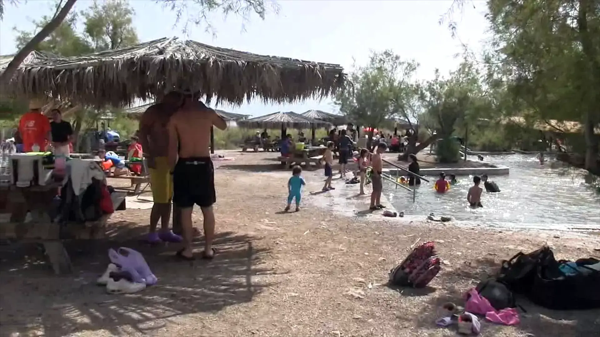 אתרי התיירות שמשכו רבבות מטיילים בחג אל מעבר לקו הירוק