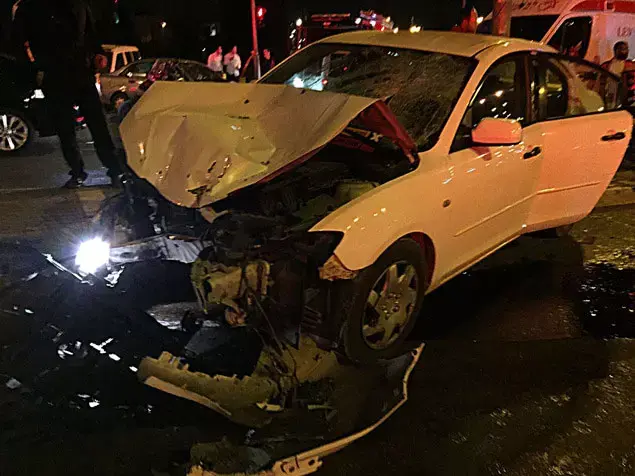 החדשות בדקה: מוסיף להיות קשה מצב הצעירה שנדרסה בירושלים