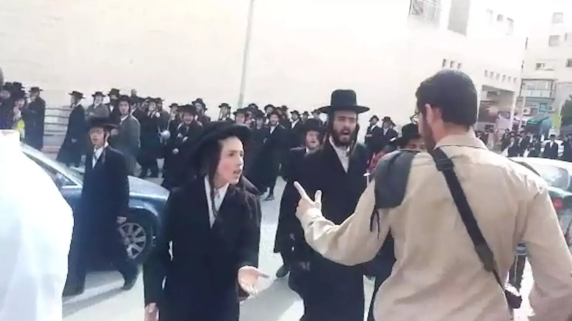 שוב: קצין צה"ל הותקף על ידי חרדים בבית שמש