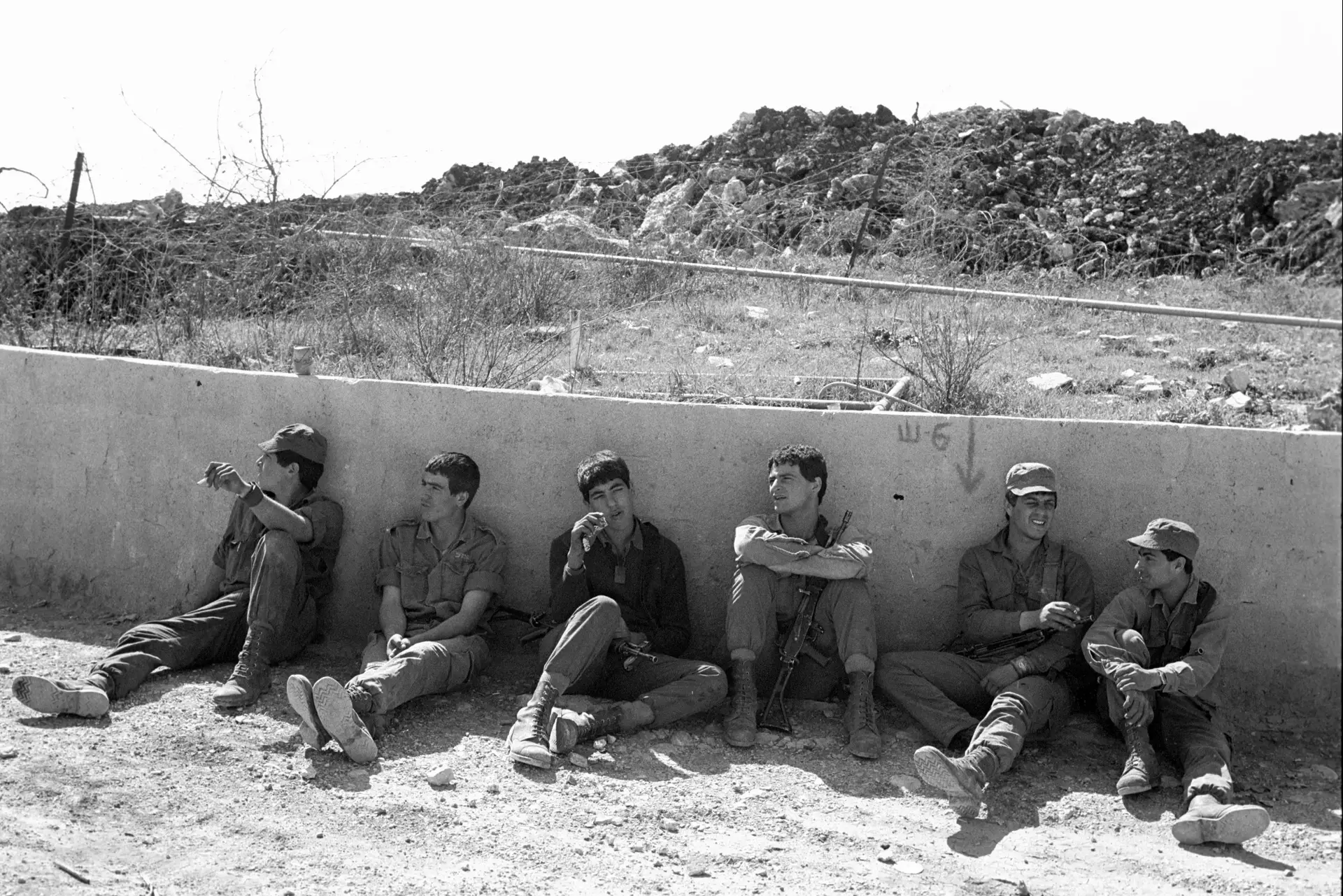 30 שנה לנסיגה לרצועת הביטחון: זהו את עצמכם בתמונות