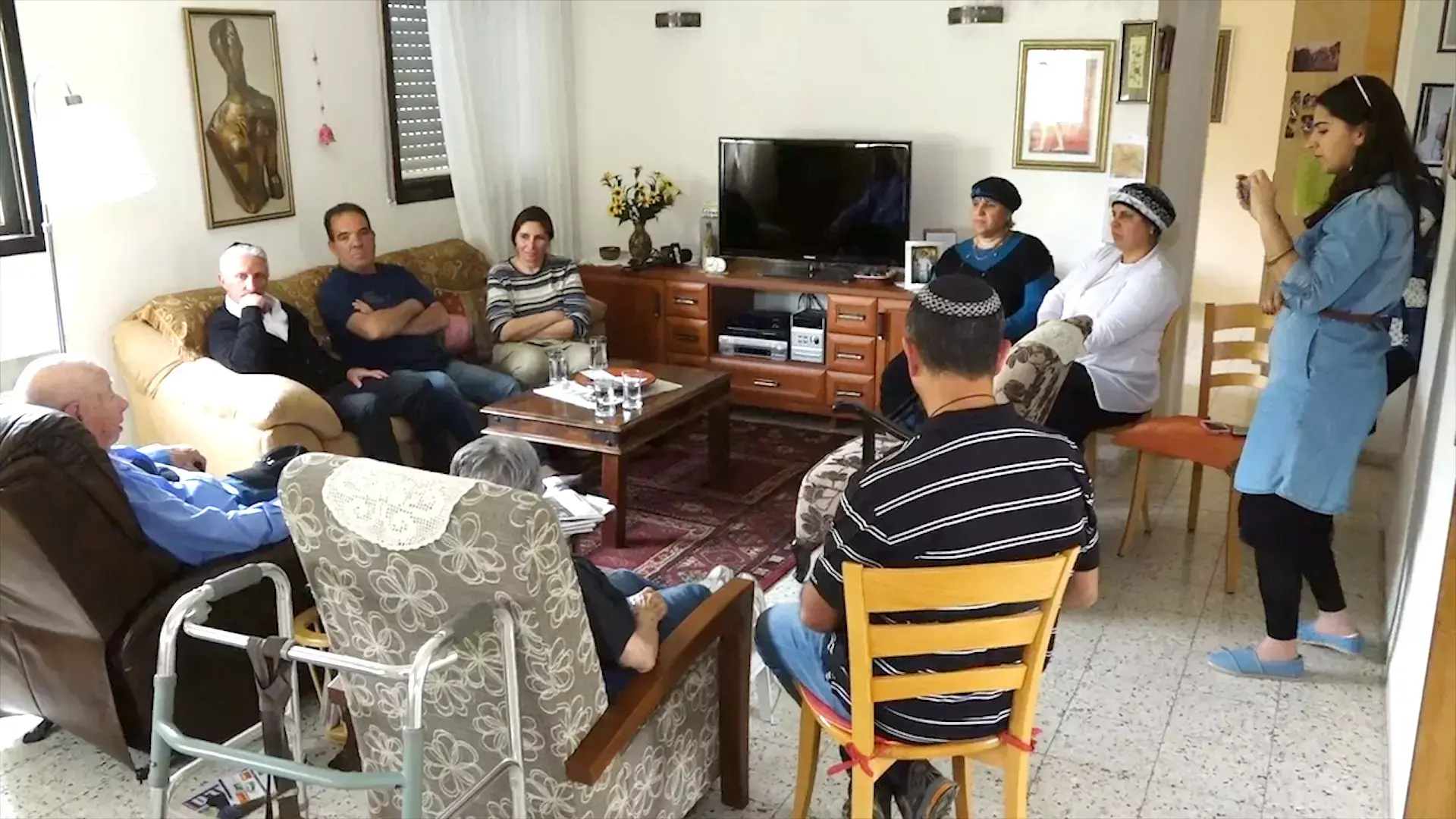 בחזרה לאסון אביבים: "דילגתי מעל חבריי המדממים  ונפגעתי"