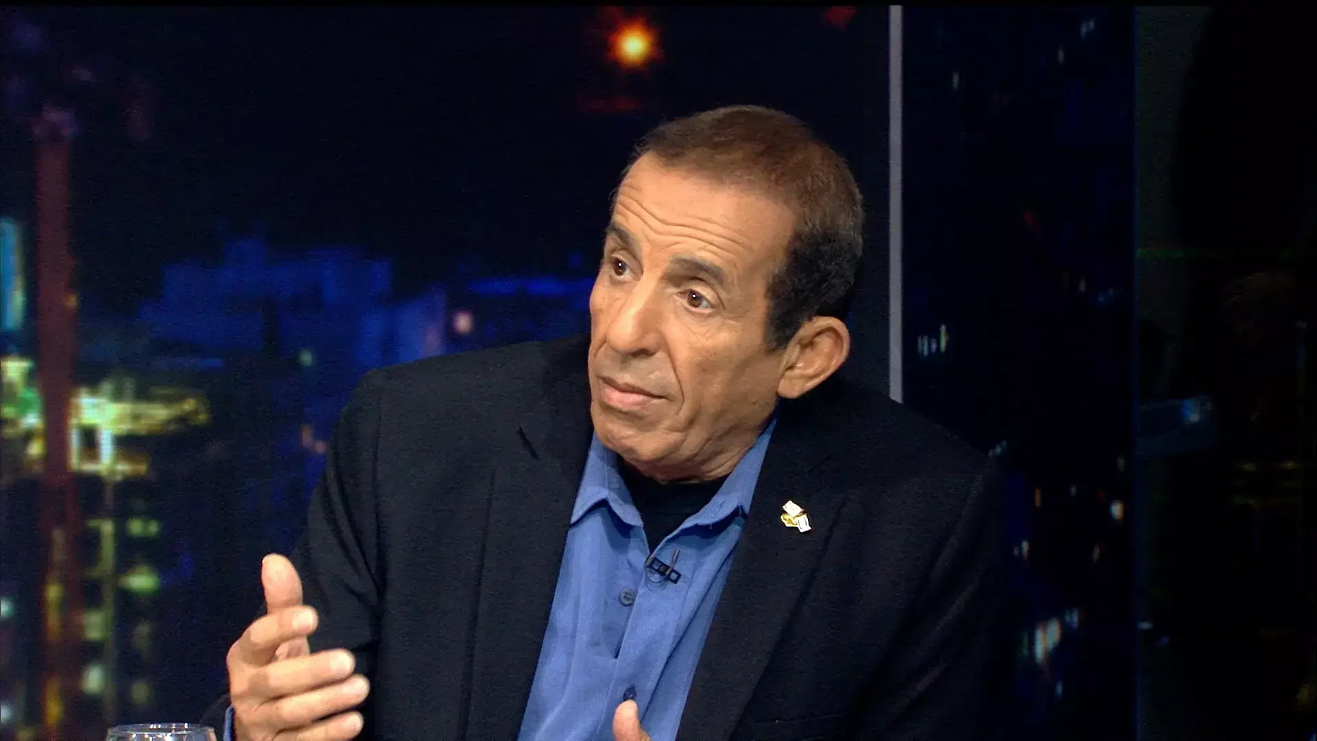 אביהו מדינה במשדר וואלה! NEWS: "לא התרגשתי מהדלקת המשואה"