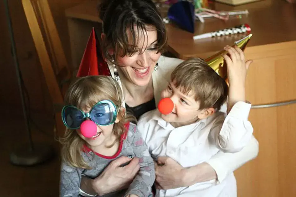 "בי חי המשיח": מבט נדיר לנפש האם שרצחה את ילדיה