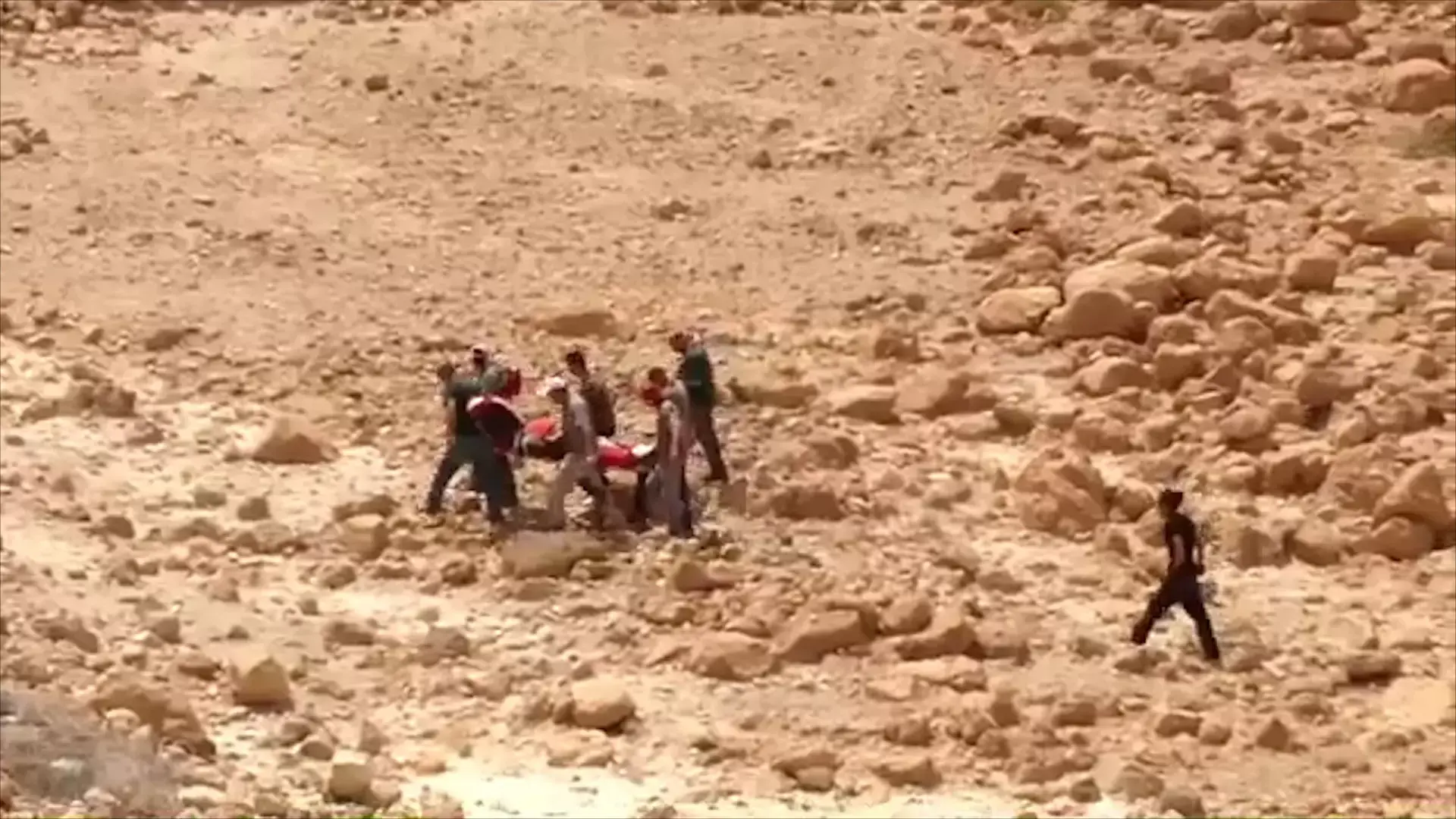 תיירת אמריקנית כבת 20 נפלה אל מותה בטיול במצדה