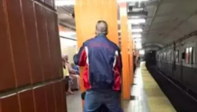תועד מקבל מין אוראלי בתחנת רכבת - וצפוי להשלח לכלא