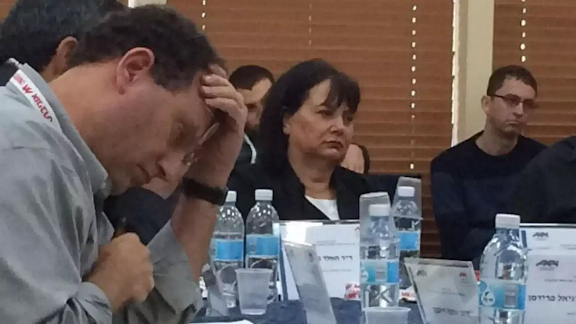 רגע לפני גזר הדין של ראש העיר: האם יש קשר לפרשת פישר?