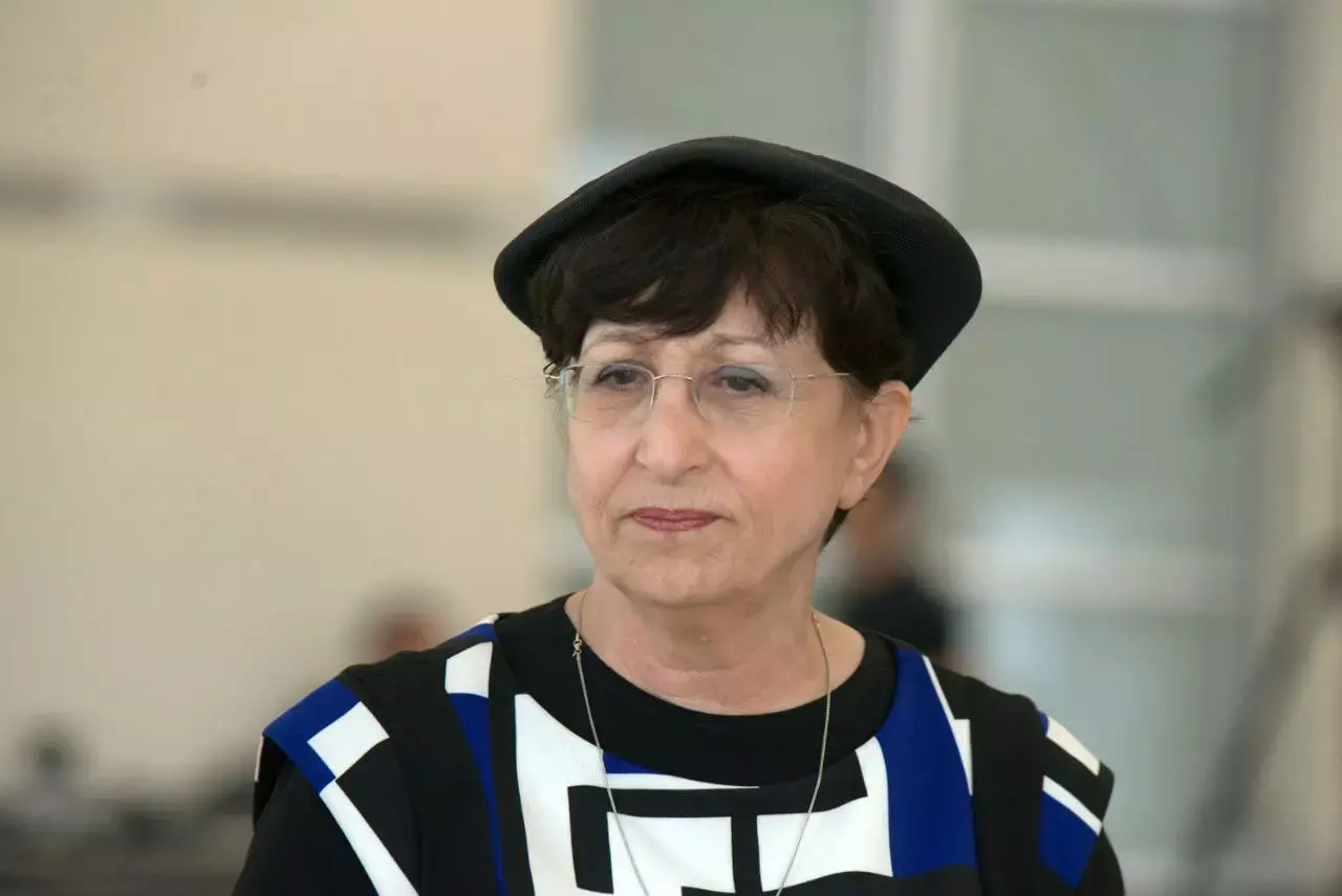 ביום שידליקו כאן ג'וינט בלי חשש