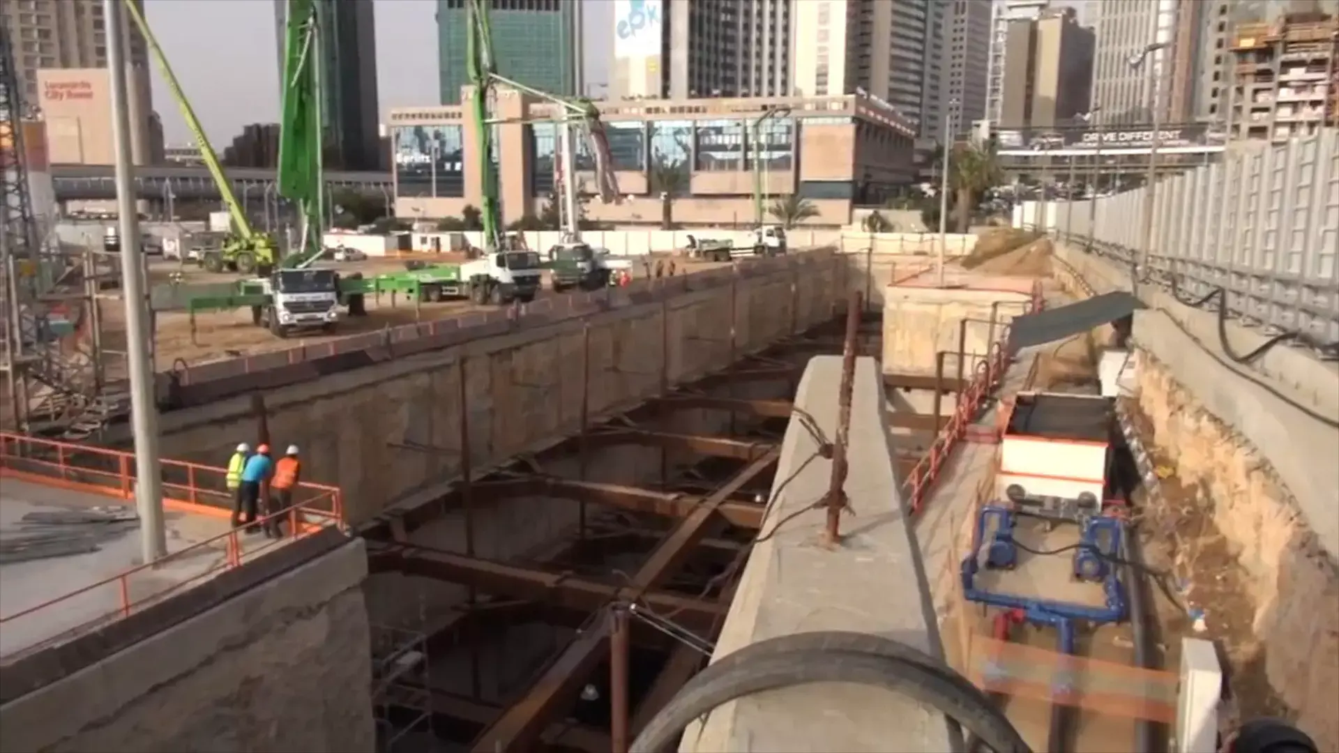 כשדיזנגוף העדיף בית קולנוע על פני רכבת תחתית בתל אביב