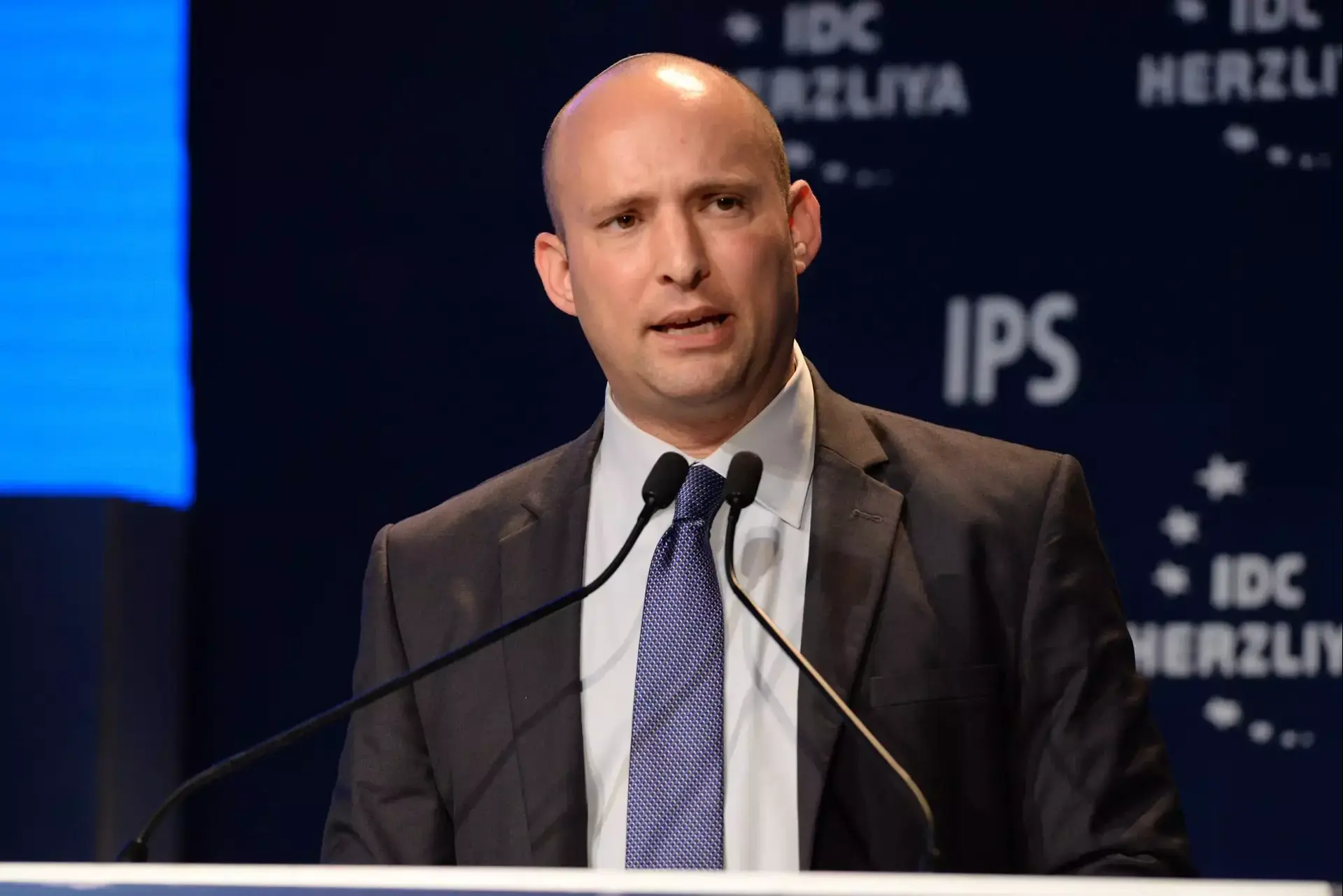 הצעד הבא של בנט להצלחתנו בעולם