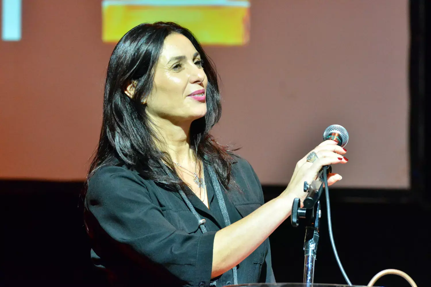 מירי רגב מניפולציות בע"מ