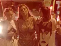 אולם ללא רישיון, בעלים שהורשעו בפלילים ומהנדס שיצטרך לספק תשובות