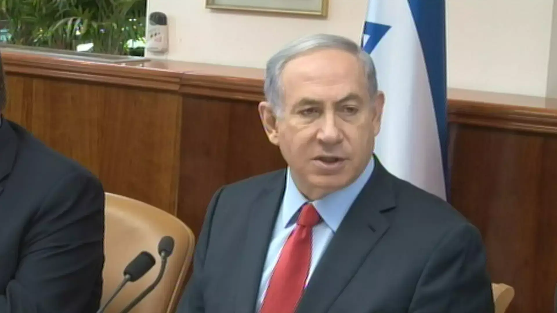 3 שרים יעדרו, ליברמן לא מתחייב: נתניהו ישיג רוב בהצבעה על הגז?