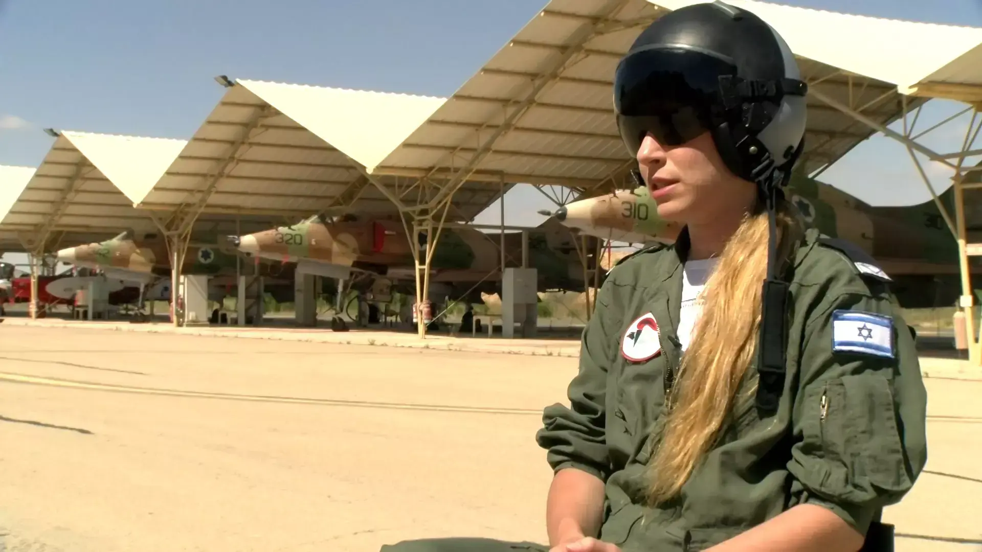 "אני שמה קווים אדומים מול החיכוך התמידי עם בנים בקורס"