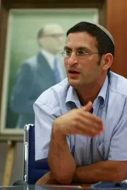 "התלמידים הלא יהודים צריכים לדעת שישראל יהודית ודמוקרטית"