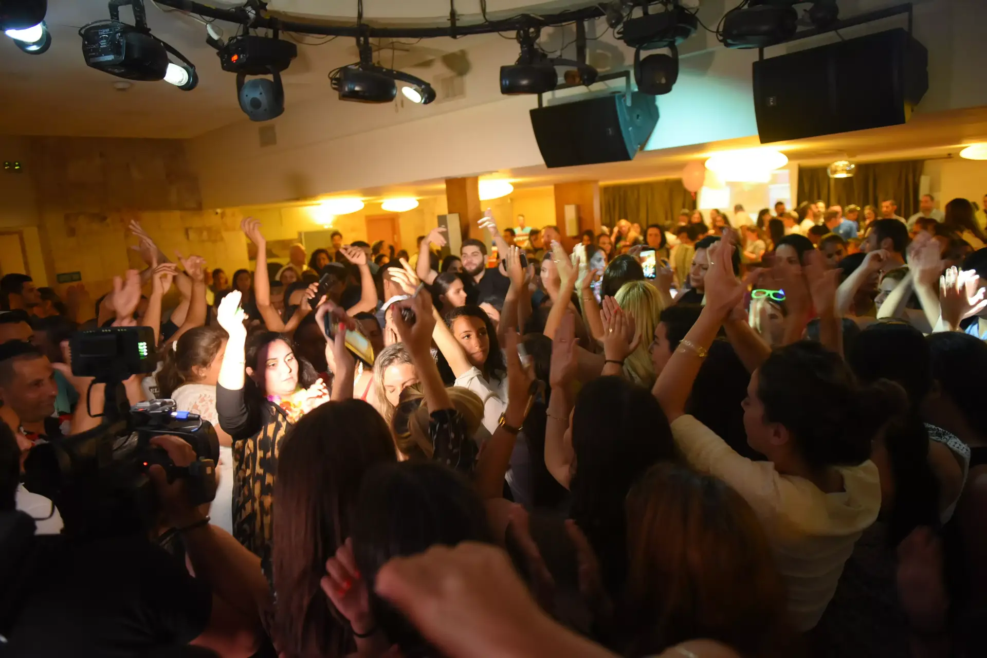 "פיית הפייסבוק" שארגן בת מצווה לילדה מאשקלון: "היא לא מעכלת"