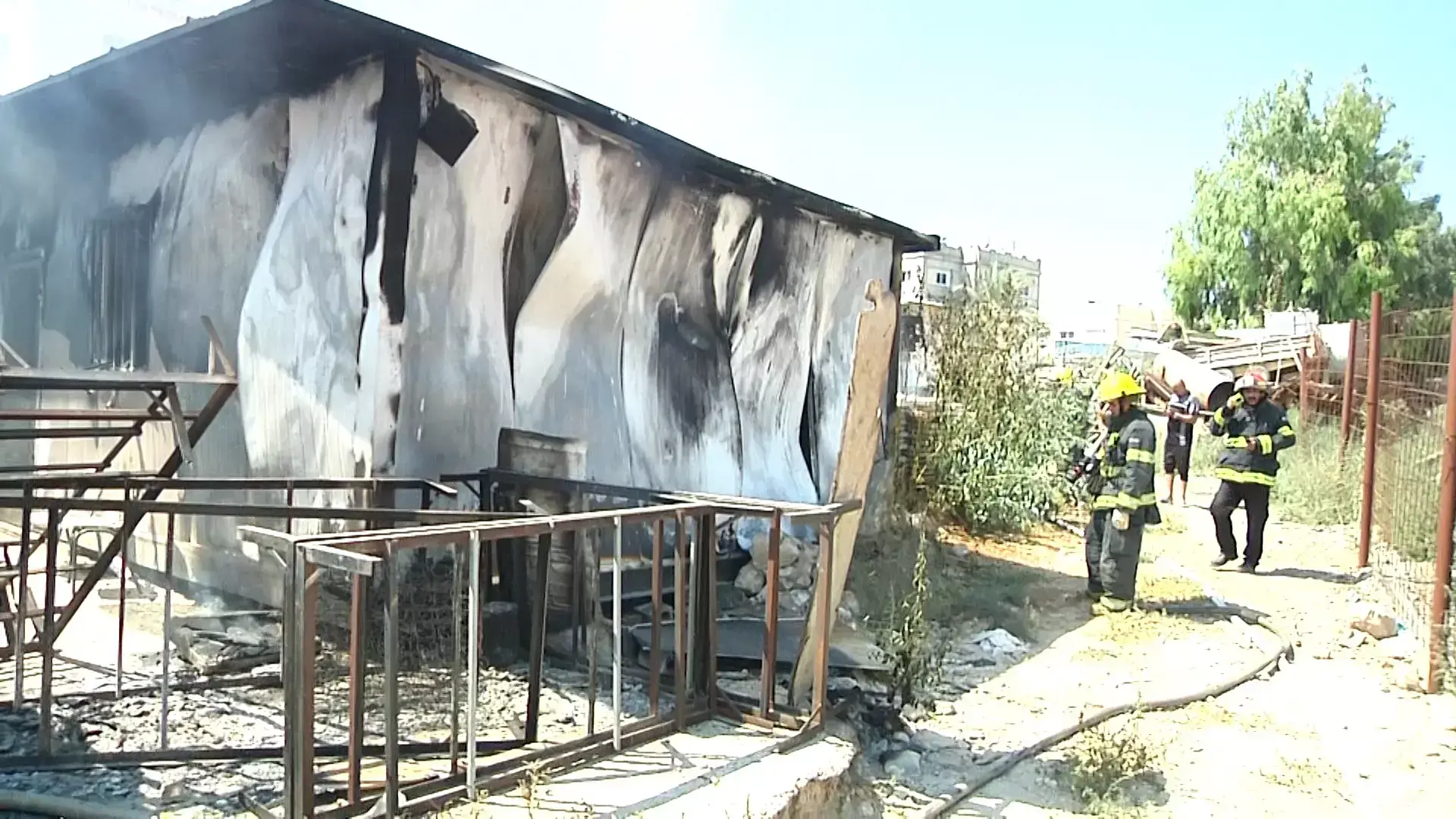 נער בן 16 נהרג בקטטה המונית ברהט; כבאים הותקפו באבנים