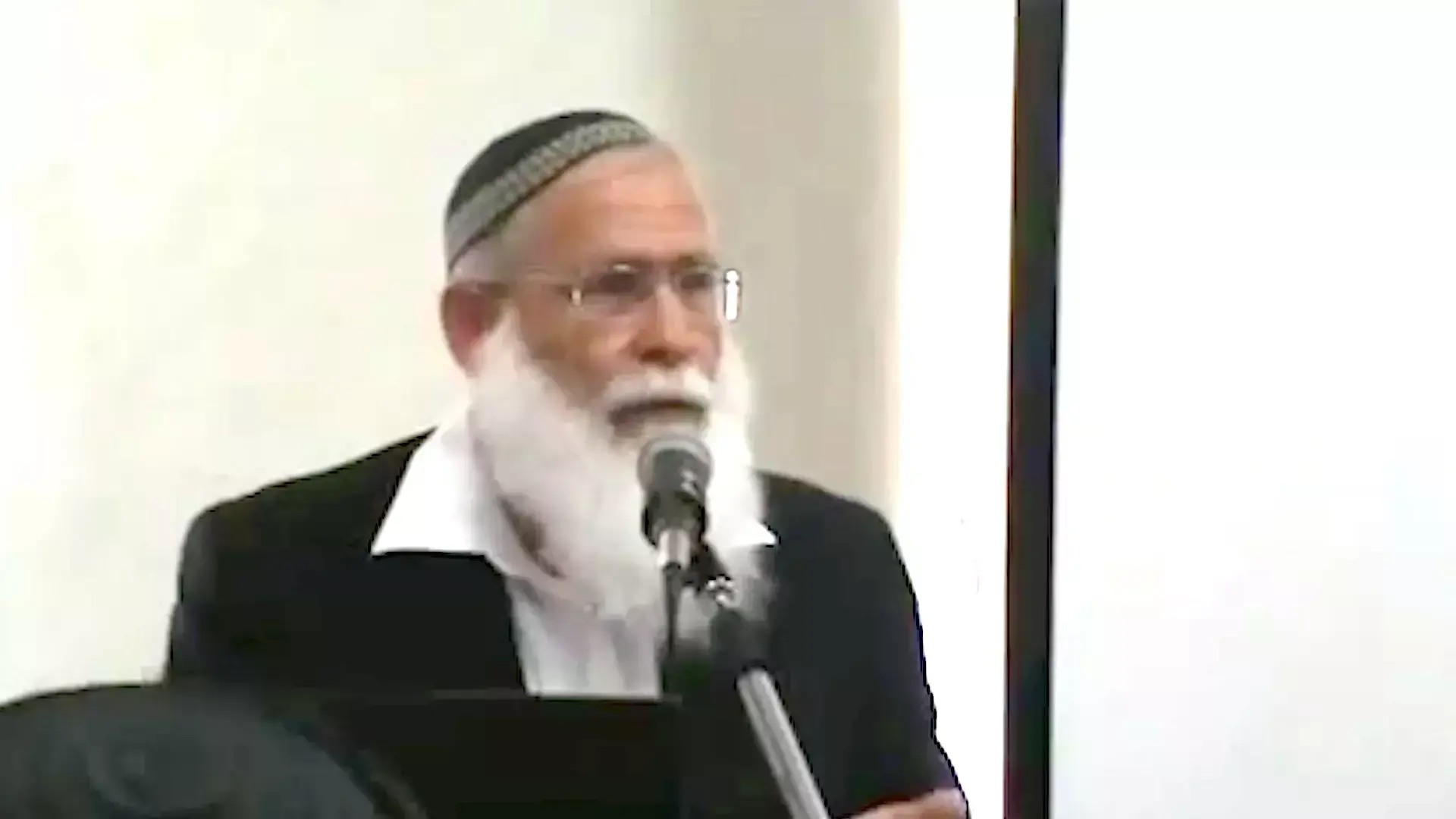 רב בכיר בציונות הדתית: "הומואים - סוטים שהפכו לנורמה"