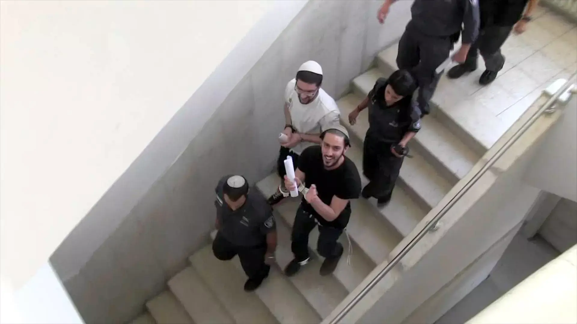 "היה שווה את זה": עונשי מאסר למציתי בית הספר הדו לשוני