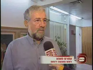 מצנע: פרץ הונה את ציבור הבוחרים