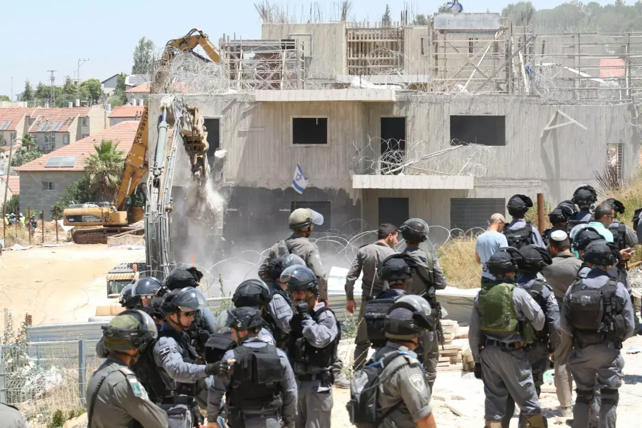 הפינוי בבית אל: עוד יום עבודה במשרד רוה"מ