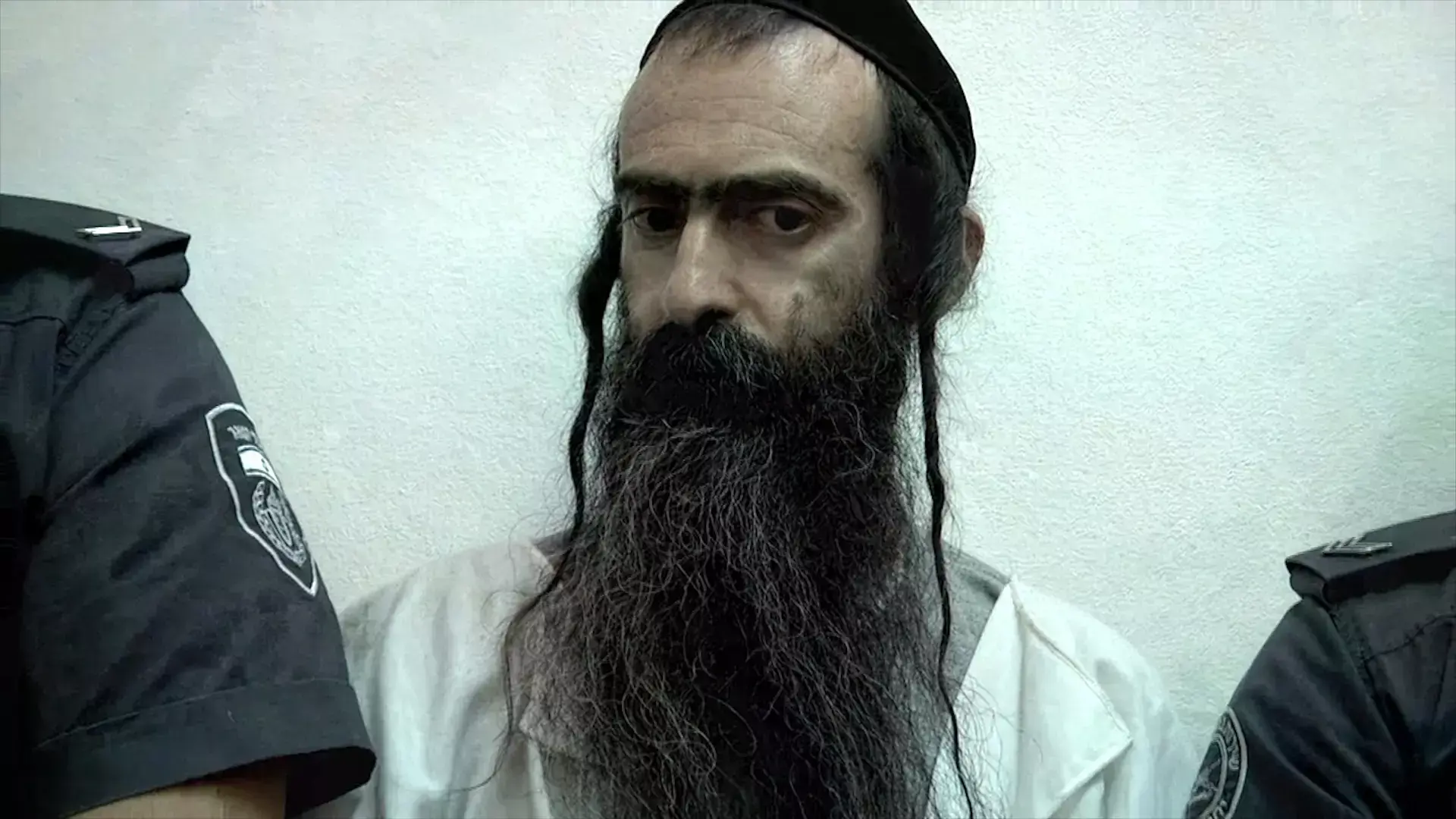 "יש פה פיגוע דקירה": האזינו לשיחה למד"א מהזירה במצעד הגאווה