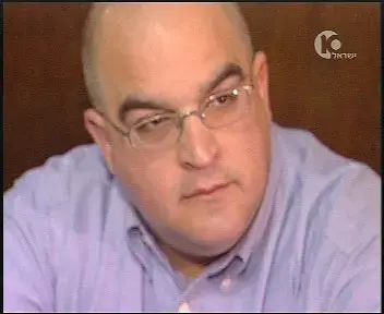 עמרי שרון הגיע לבית החולים