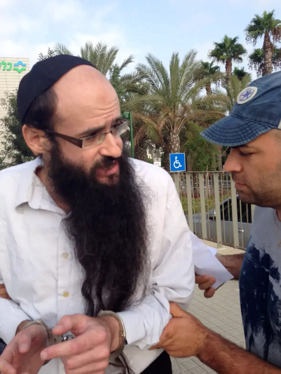 "מהשמיים שלחו לי סכין": סימני האזהרה שבמשטרה הספיקו לשכוח