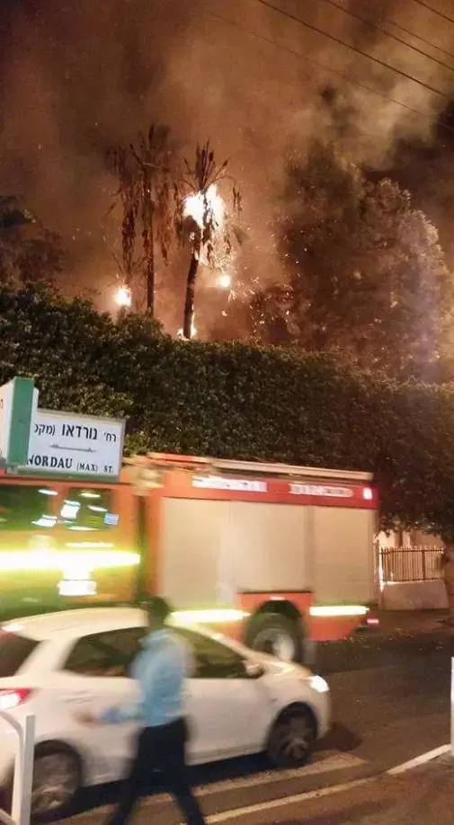 שריפה פרצה בבית חולים סיעודי בנשר; מטופלים פונו מחשש לחייהם