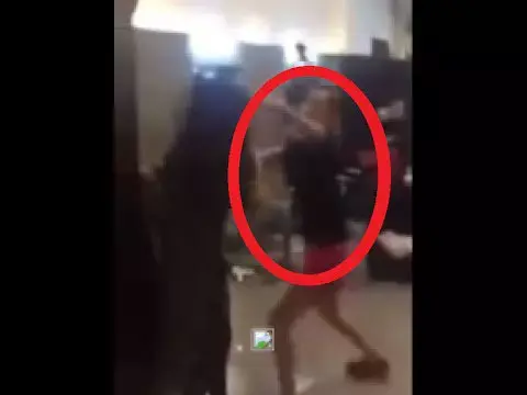 בריונים החריבו מספרה באלות כי אחד מהם לא אהב את התספורת שלו