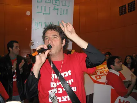 ההסתדרות תומכת במאבק היוצרים נגד HOT
