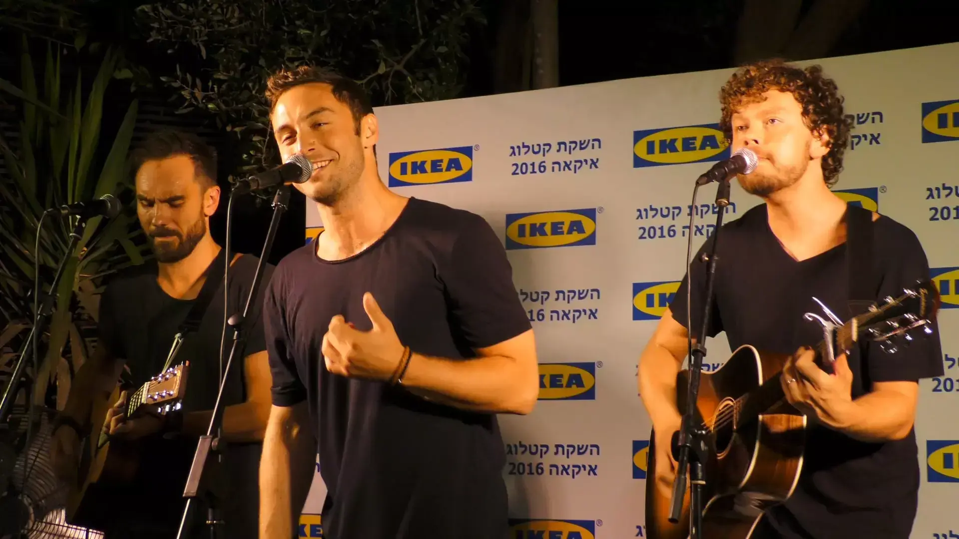 צפו בהופעתו של מאנס זלמרלאב בבית השגריר השבדי בהרצליה