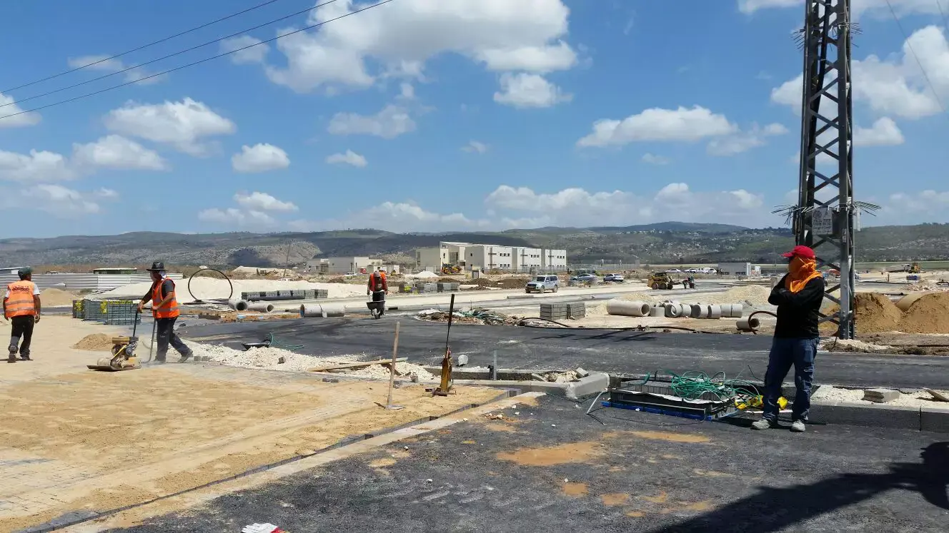 בשל מפגעי תעבורה: ההורים בעתלית מאיימים להשבית את הלימודים