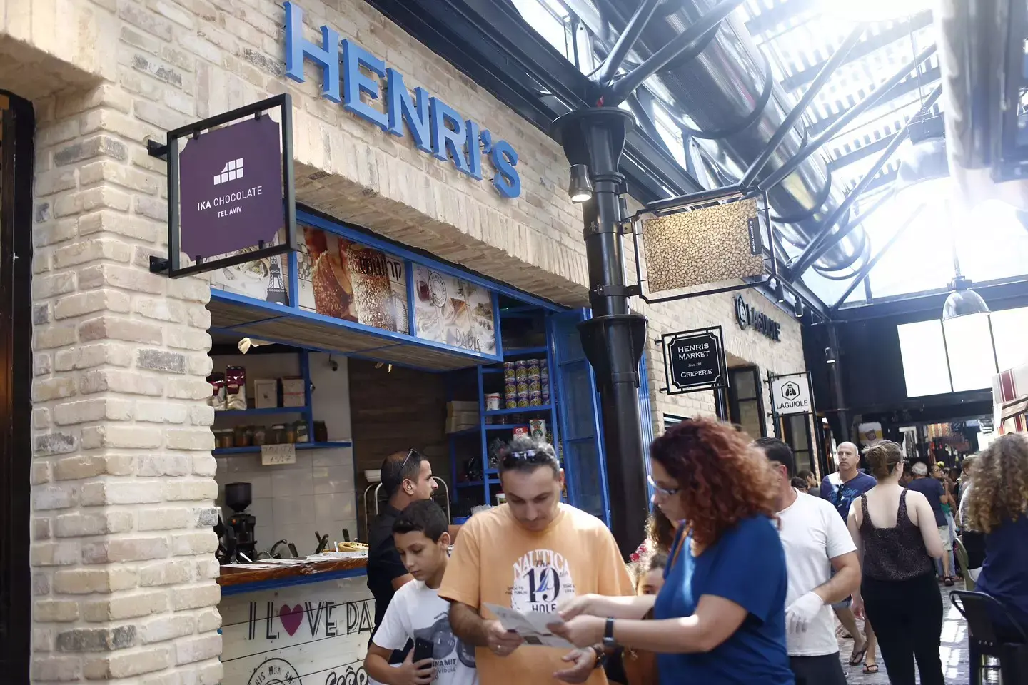 סירב לפתוח בית קפה בתל אביב בימי שבת  ונקנס ב-3,000 שקלים