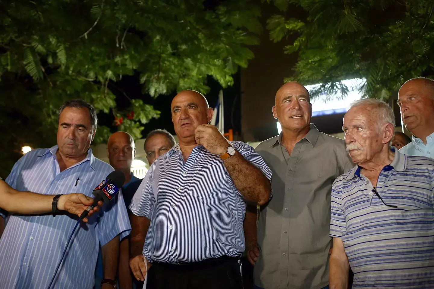 נורת אזהרה: כולם חושבים אותו הדבר