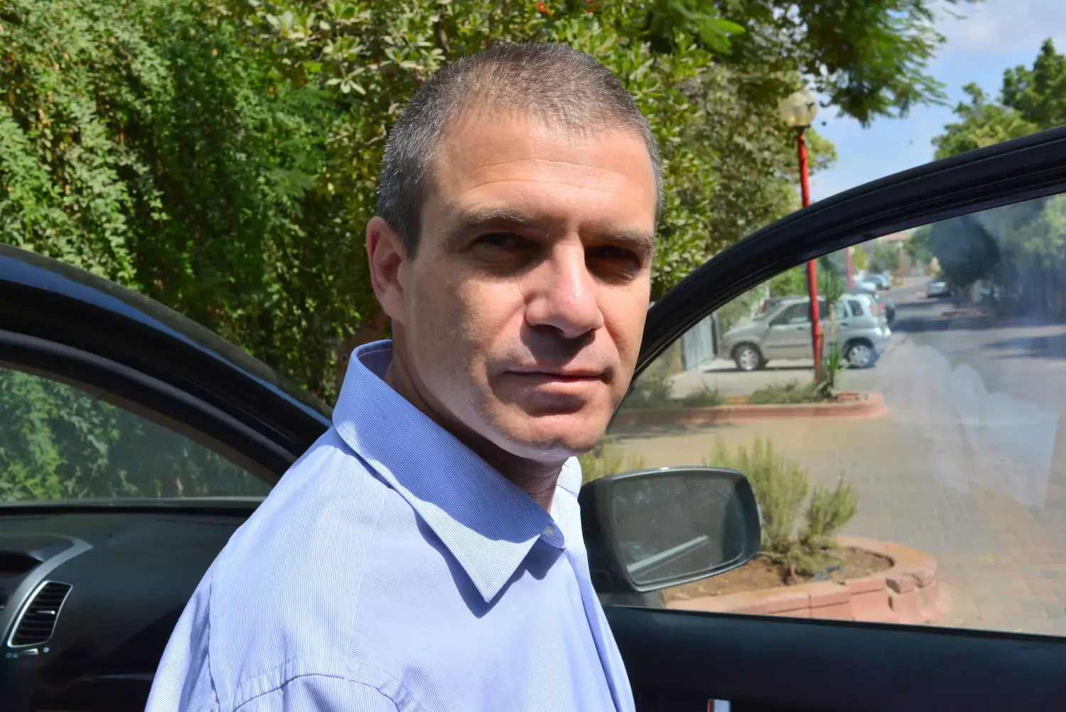 הירש לימד אותי את המושג "אחרי"