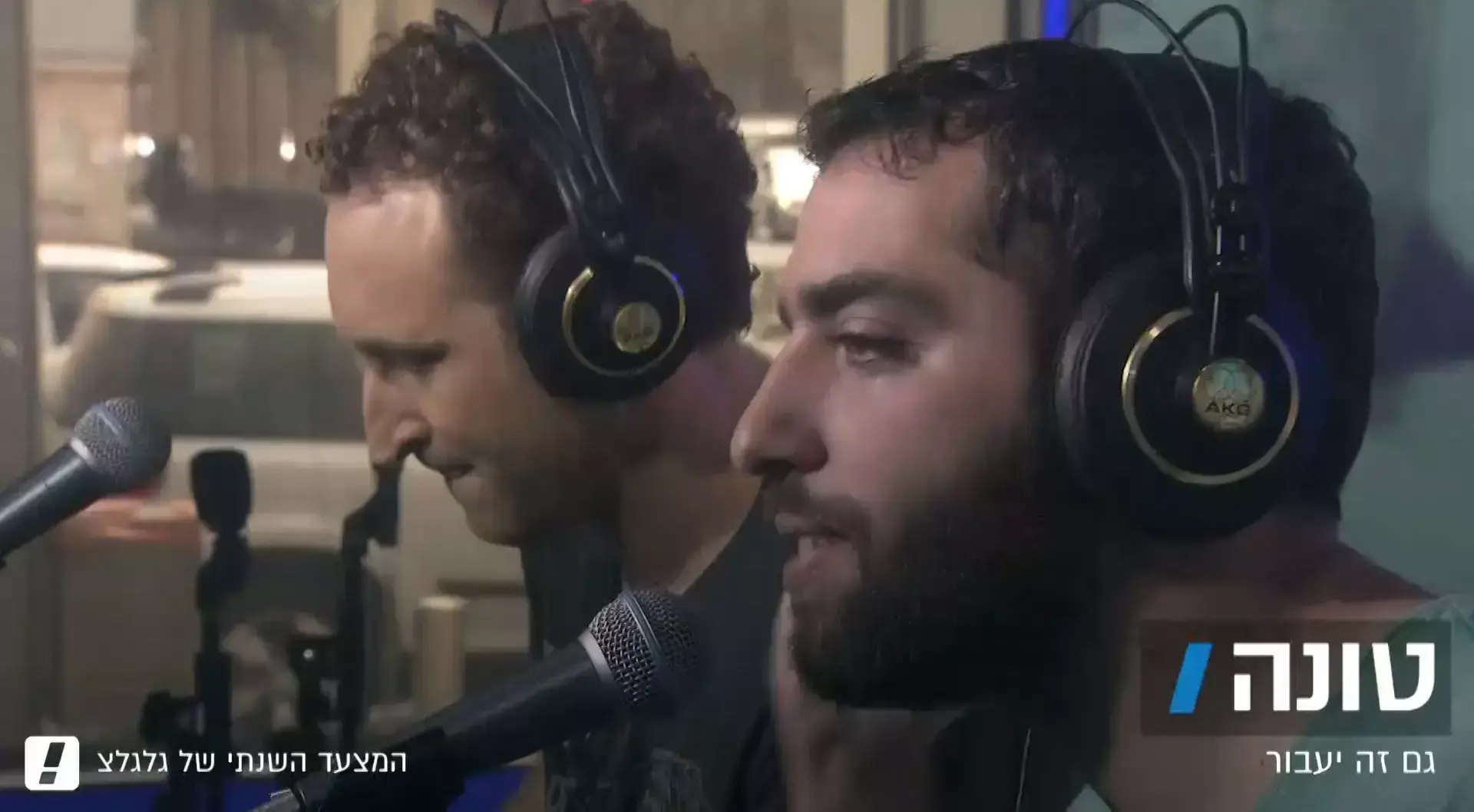 דג מחוץ למים: מגעים עם טונה לגבי הצטרפות ל"דה וויס"