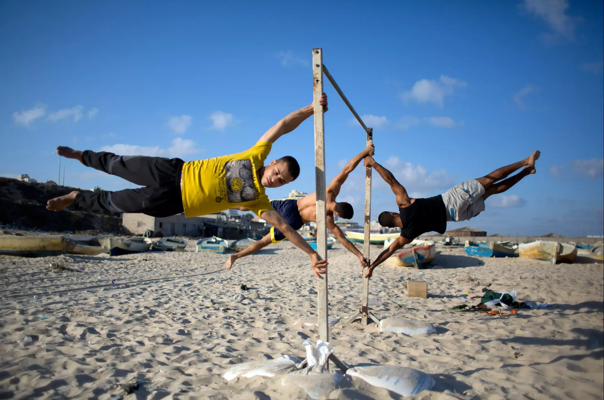 אופנועי שטח ואקרובטיקה: ספורט אקסטרימי נוסח עזה
