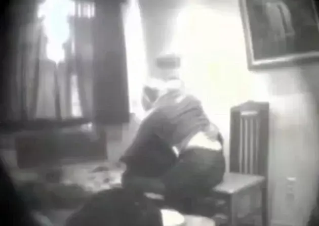 בוס של המאפיה תועד עושה סקס בכלא - עם פעילת זכויות אדם