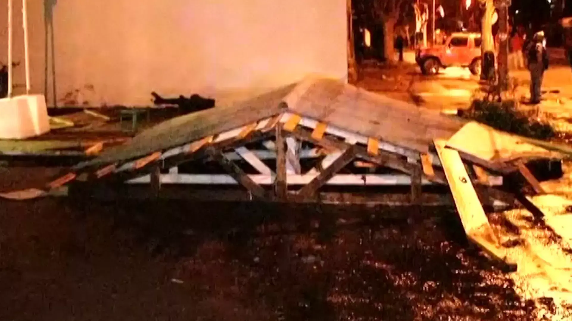 רעש בעוצמה 8.3 הכה בצ'ילה; גלי צונאמי פגעו בחופי המדינה