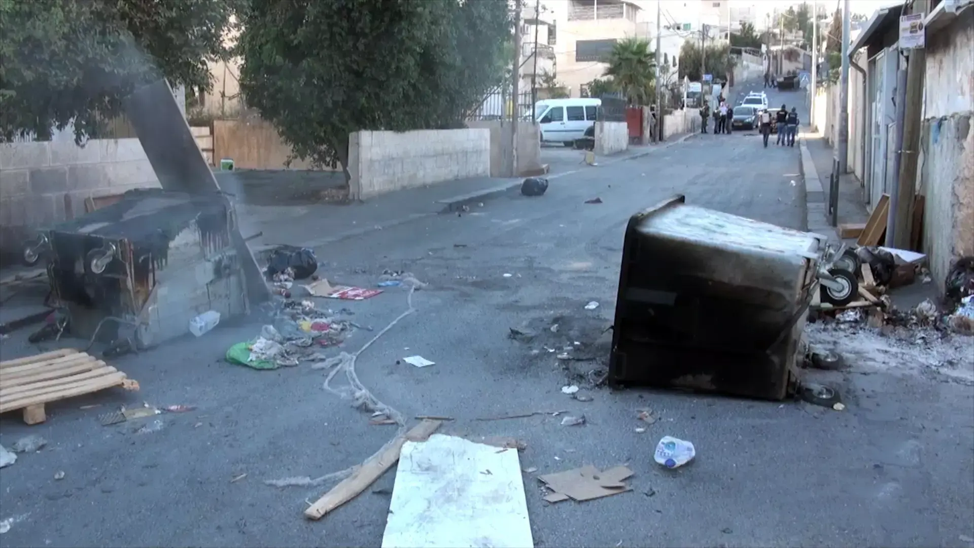 3 שוטרים נפצעו בהפרות סדר בבירה: "עברנו מבלימה להתקפה"