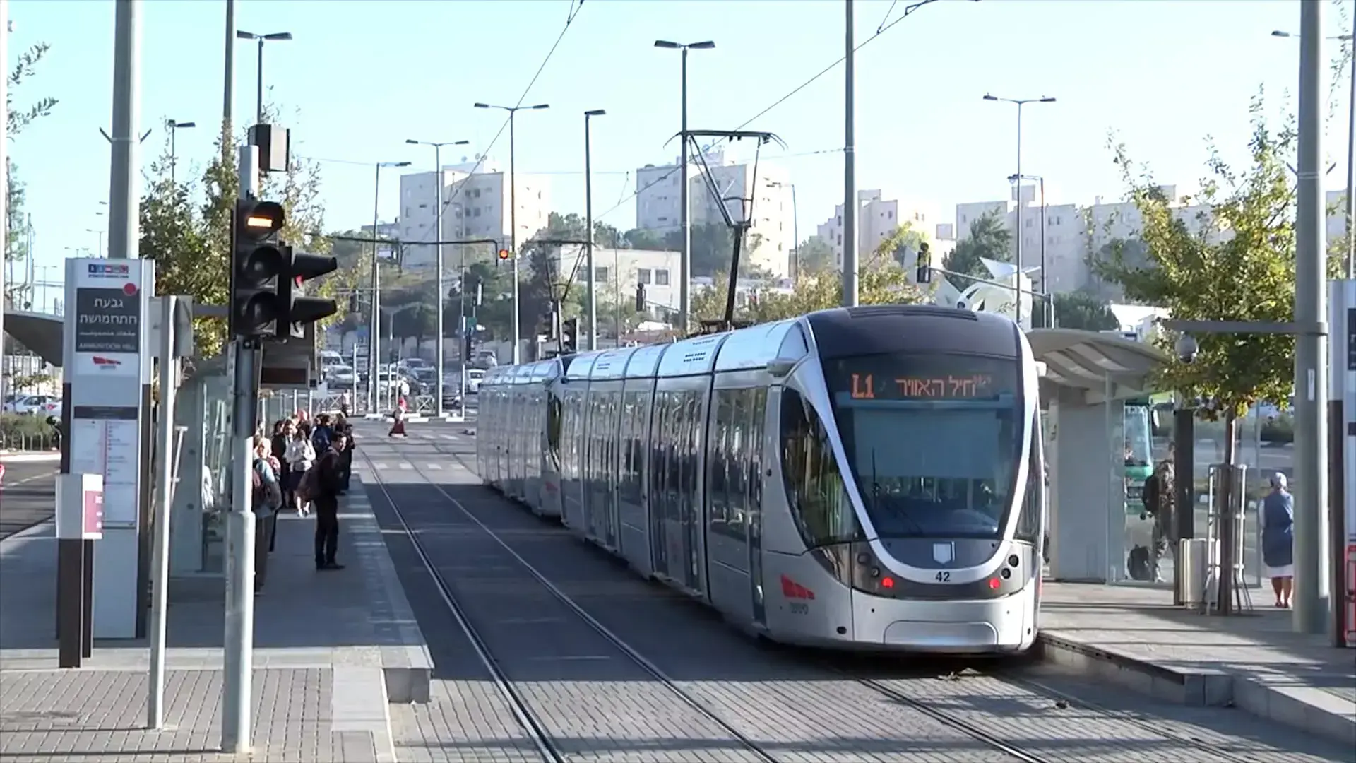 למרות החלטת בית הדין: הרכבת הקלה בירושלים פועלת רק חלקית