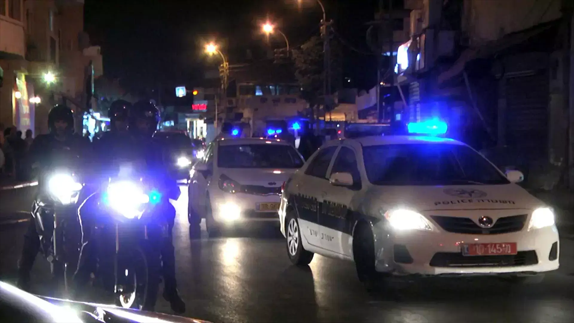 אחרי המהומות, לילה מתוח ביפו; בקבוקי תבערה על כביש 6
